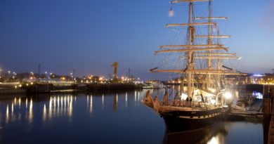 Belem : Un retour nocturne majestueux à Nantes Belem : Un retour nocturne majestueux à Nantes